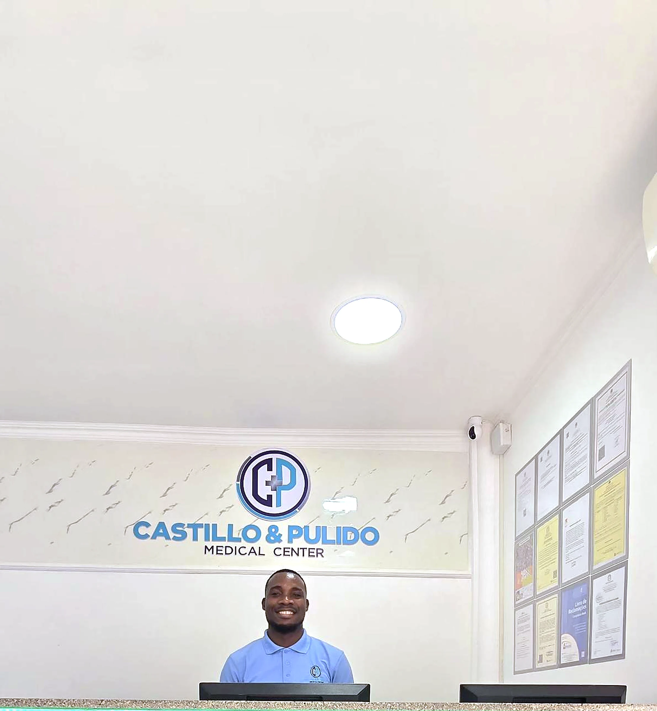 Recepção da Castillo & Pulido Medical Center